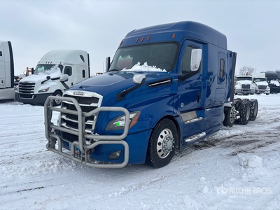 2020 Freightliner Cascadia 126 8x4 Tri/A Sleeper Truck Tractor
