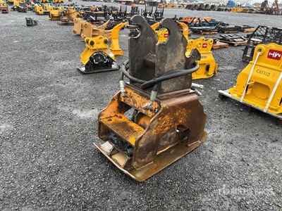 BTI TC152 44 in Plate Compactor Attachment