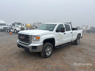 2018 GMC Sierra 2500HD 4x2 Crew Cab Pickup