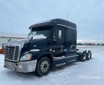 2014 Freightliner Cascadia 125 6x4 T/A Sleeper Truck Tractor