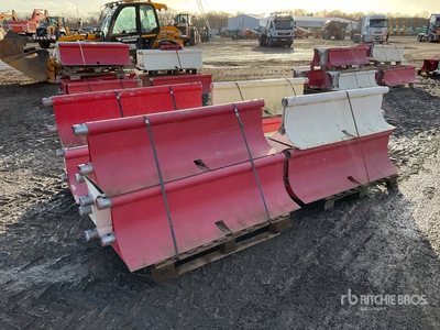 Quantity of (16) Barrier