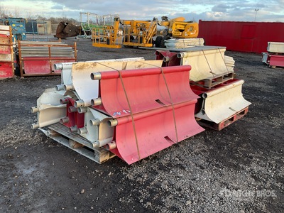 Quantity of (17) Barrier