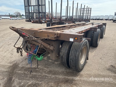 2010 Great Lakes 22 ft 6 in Tri/A Pup Log Trailer