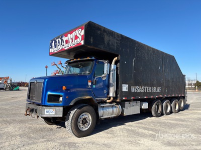 2019 Palfinger Epsilon M13A 9150 lb Knuckle Boom on 2006 International PayStar 5600i 10x4 Grapple Truck