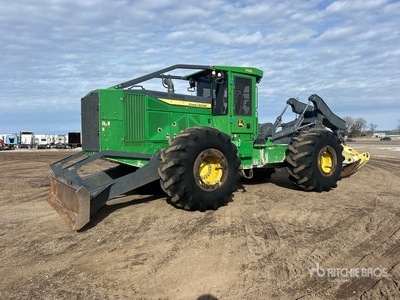 2018 John Deere 748L 4x4 Skidder