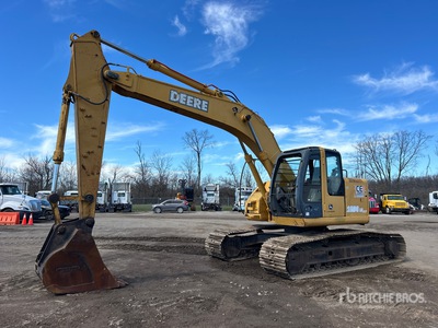 2005 John Deere 225C Tracked Excavator