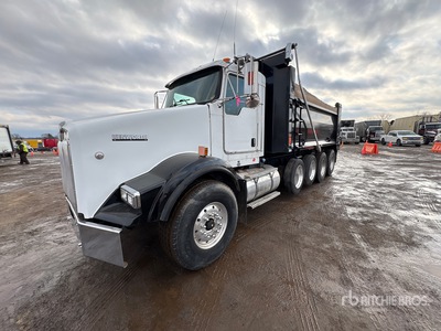 2015 Kenworth T800 6x4 Quad/A-kiepwagen