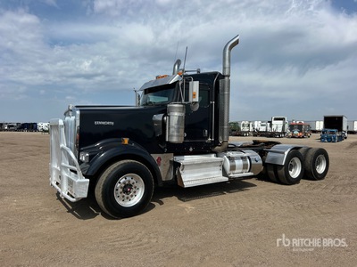 2020 Kenworth W900 6x4 T/A Day Cab Truck Tractor