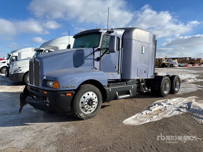 1999 Kenworth T600 6x4 Ciągnik siodłowy T/A z kabiną sypialną (Inoperable)