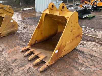 Cat 320E 45 in Digging Excavator Bucket