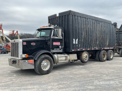 Hood loaders 7000 Knuckle Boom on 1993 Peterbilt 378 8x4 Camion à grappin