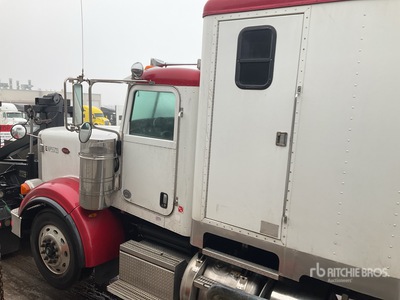 2012 Peterbilt 367 T/A Day Cab Truck Tractor