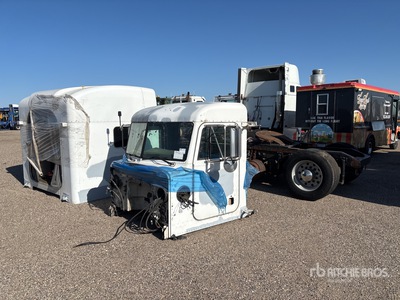 2003 Peterbilt 379 6x4 T/A Sleeper Truck Tractor (Inoperable)