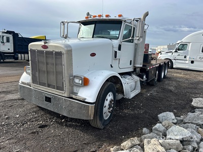 2006 Peterbilt 357 8x4 Ciągnik siodłowy z kabiną dzienną Tri/A