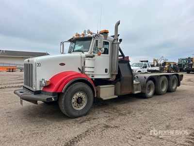 2007 Peterbilt 378 8x4 Tri/A Day Cab Truck Tractor