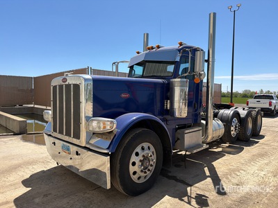 2014 Peterbilt 389 8x4 Tri/A Day Cab Truck Tractor
