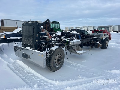 2009 Peterbilt 389 6x4 T/A Day Cab Truck Tractor (Inoperable)
