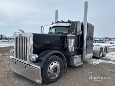2010 Peterbilt 389 6x4 T/A Slaapcabine Trekker