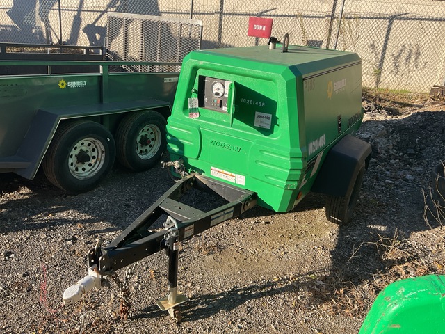 2019 Doosan P185WDO 185 cfm Mobile Air Compressor (Inoperable)
