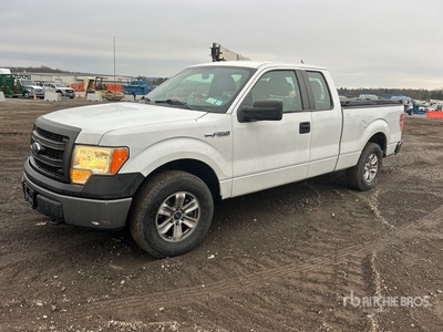 2013 Ford F-150 4x2 بيك اب