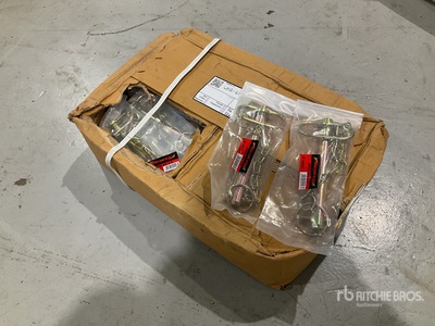 Quantity of (40) 3/4 Hitch Pins Enganche (Unused)