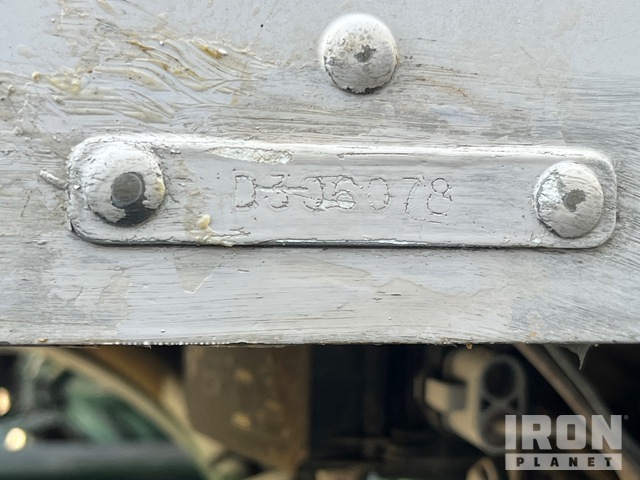 CAMIóN REVOLVEDOR 2015 PETERBILT SCHWING 10.5 CYD