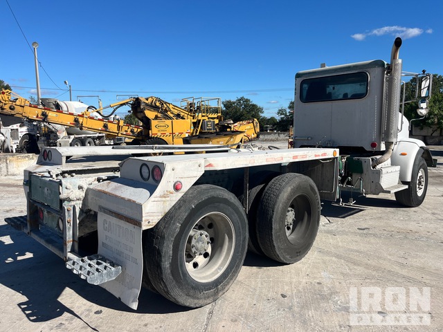 CAMIóN CHASIS 2015 PETERBILT 365