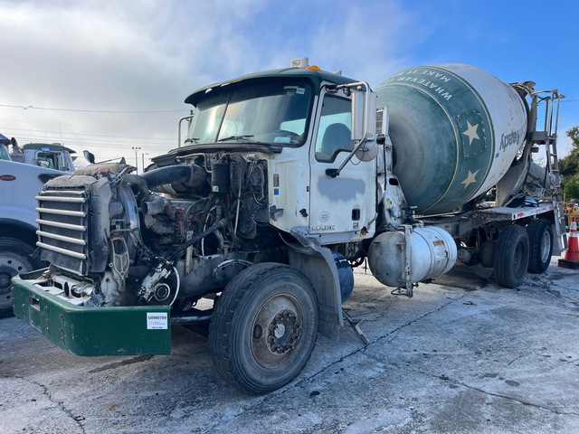 2015 Mack GU813 6x4 Mixer Truck (Inoperable)