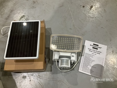 Solar LED Work Lights (Unused)