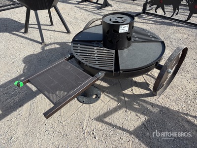 Big Daddy Portable Lonestar Fire Pit w/ Grill & Blacktop (Unused)
