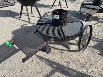 Big Daddy Portable Lonestar Fire Pit w/ Grill & Blacktop (Unused)