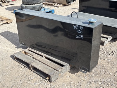 Big Daddy 60 gal Rectangular Truck Bed Fuel Tank (Unused)