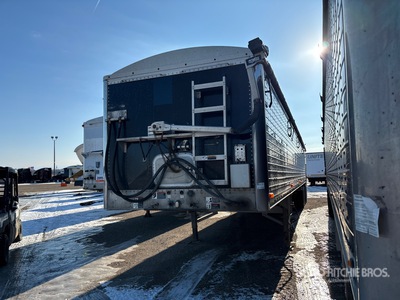 2013 Wilson DWG-550WB 49 ft Tri/A Remolque de granos