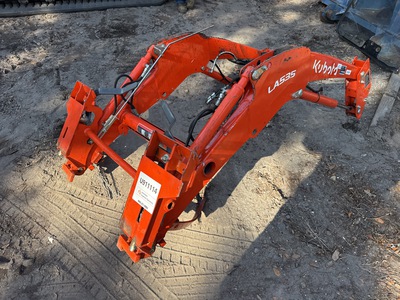 Kubota LA535 Caricatore frontale (Inoperable)