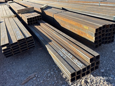 Quantity of (30) 0 ft 1 1/2 in x 1 1/2 in x 11 Ga Square Tubes