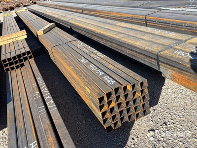 Quantity of (30) 0 ft 1 1/2 in x 1 1/2 in x 24 ft 11 Ga Square Tubing