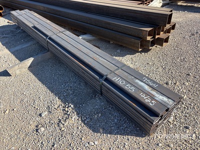 Quantity of (27) 0 ft 1 in x 3 in 11Ga Rectangular Tubing