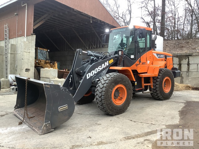 CARGADOR FRONTAL 2020 DOOSAN DL2205