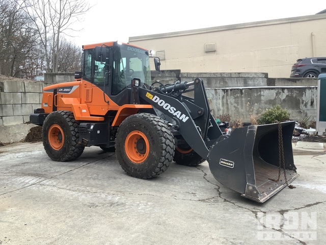 CARGADOR FRONTAL 2020 DOOSAN DL2205