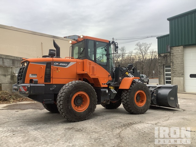 CARGADOR FRONTAL 2020 DOOSAN DL2205