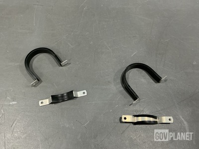 (17) Textron Aviation TA09104DA40CR Commercial Clamps