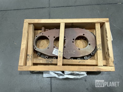 Manitowoc Crane Care 9904105944 Cover & Plug Assembly