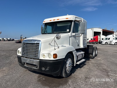 2007 Freightliner Century Class CST120 6x4 T/A Sleeper Truck Tractor