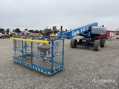 Genie 4WD Diesel Articulating Boom Lift