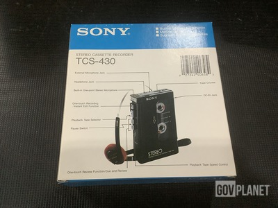 (33) Sony TCS-430 Stereo Cassette Recorders