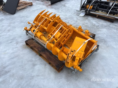 Quantity of (8) 2026 GIYI VCA-8 Mini Excavator Attachments Accessoire divers pour pelle - Fits Cat 301 (Unused)