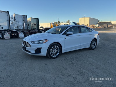 2019 Ford Fusion SE Automobile