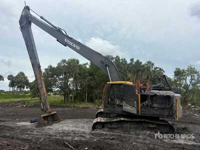 2020 Volvo EC250ELR حفارة بجنزير