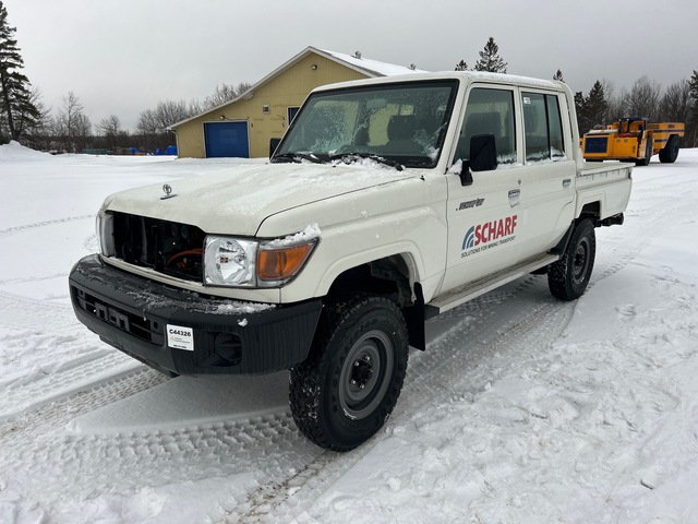 1991 SMT Scharf LEV Light Electric Vehicle Personnel Carrier (Inoperable)