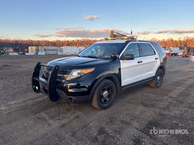 2014 Ford Explorer 2WD SUV